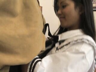 Oriental Doxy Gets Pressed With Large Ebony Jock