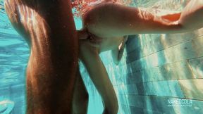 Hot underwater sex and blowjob, cum in swimming pool - 4K