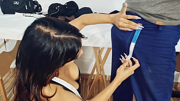 Costureira deixa cliente com ere&ccedil_&atilde_o! kah fox