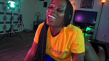 Kaiya On Fuck Machine Dripping Wet!