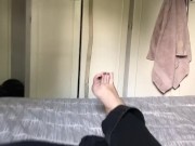 Lallie's feet are back
