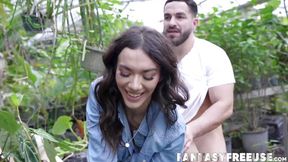 Tattooed twink Sawyer Cassidy and babe Luna Luxe service my cock