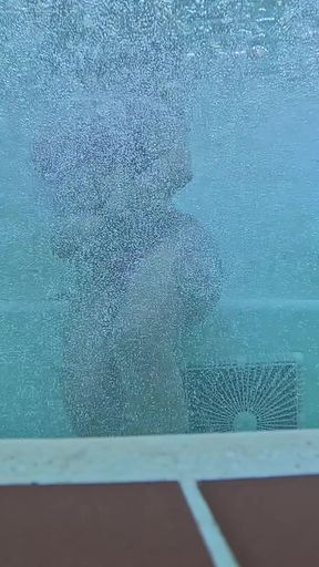 Relaxing MILF Jacuzzi Soak with Lofi Melodies