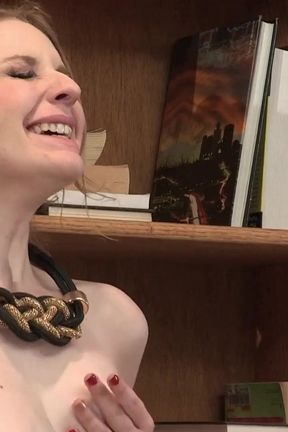 Two gorgeous lez chicks are pleasuring each other&#039;s hairy cunt