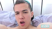 Kinky Brunette Xander H Loves Finger Fucking His Tight Butt!