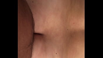 marido mete, esposa geme