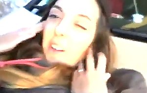 Billige schnalle draussen auf dem benz durchgeramm