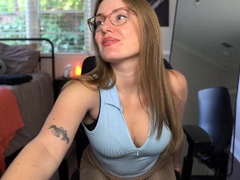 Lovely Blonde With Tight Pussy Masturbate Solo