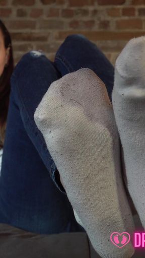 Nina's Sweaty Feet Show - (dreamgirls in Socks)