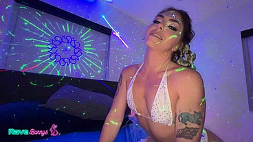 Tiny Rhea In White Fishnets Takes Hussie Deep Under Neon Lights!