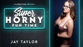 Jay Taylor is talking to fans and teasing her clit