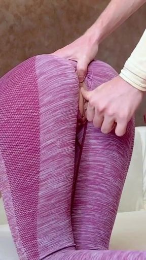 Jealous boyfriend tore my favorite workout leggings and fucked me   Clip 1