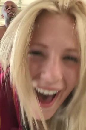 Teens Love Huge Cocks - Scarlet Had a Fetish for Huge Cocks. She Came to Get That Huge Dick in Her Mouth and Pussy