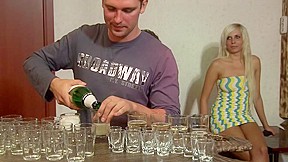 Group fucking at a wild student 18+ party