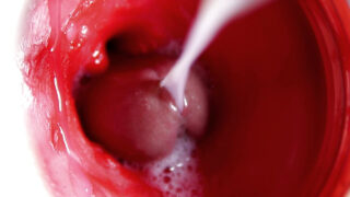 Creampie, masturbation, éjaculation, bareback, éjaculer, éjaculer dans la chatte – vidéo hardcore fétichiste de mecs russes, grosse bite enculée à cru