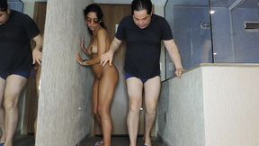 a safada chegou ja foi mostrando que ja tava sem calcinha, pronta pro abate