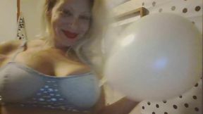 POPPING Balloons on my body with Summer