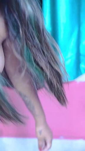 Desi Tharki Chachaji Fucks His Daughter in Law When Her Husband Not at Home ( Hindi Audio )