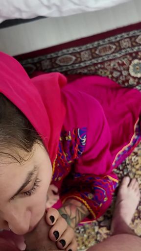 Cute Afghan Girl Sucks My Dick Horny - Porn Afghani   Clip 1