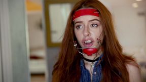 Vanna Has A Hot Body To Go With Braces