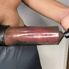 Hot Man Will Fuck His Old Friend, and Exercises to Grow His Dick