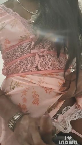 Must-see moment from &quot;Indian sissy crossdresser strocking and sucking big cocl&quot;