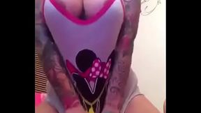 angie lemus enga&ntilde_a a dante en web cam