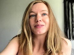 Hot amateur webcam teen masturbates for their fans