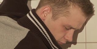 2 Blonde Handworker Relax After Their Job. Have a Look at Luca Valentino Ith Patrik in the Shower.