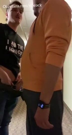 Risky public suck jobs in hotel cave