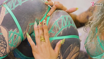 Two tattoed sluts in anal and fisting orgy