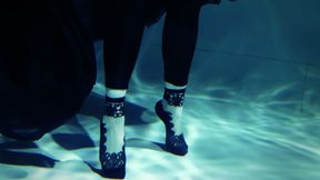 Underwater shooting - full backstage