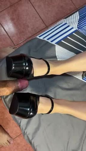 ????