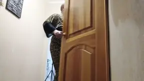 Man loves his couriers cock