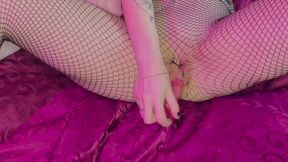 Gothic Girl Tries New Sex Toys