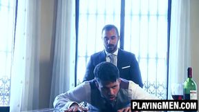 Butler Xavi Duran fucked with master Robbie Rojo