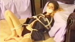 intrigue rope frogtied bondage