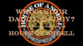 Wytatuowani tatusiowie-niedźwiedzie mają swoje owłosione tyłki wypełnione bez zabezpieczenia przez wielkie amerykańskie kutasy w gorącym trójkącie