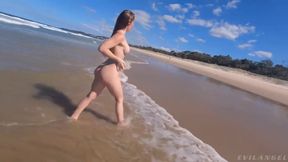 Horny Girl Squirting On The Beach With Scarlet Chase