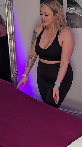 Masseuse Get Aroused Whilst Talking About Nudist Beaches
