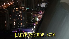No Fear with Noofour: Wake Up and Enjoy the Big City!