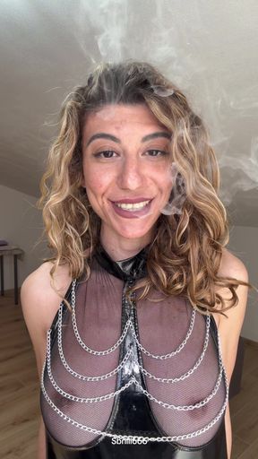 Smoking fetish