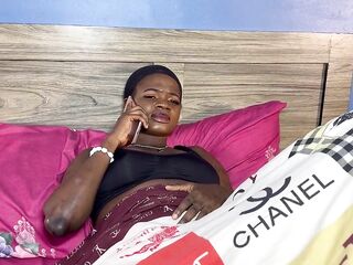 Pato the Electrician Was Tempted by a Lagos Baddie Whilst Trying to Fix Her Fan