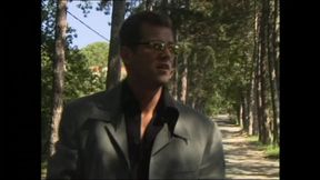 Cucci Crime in Red Light