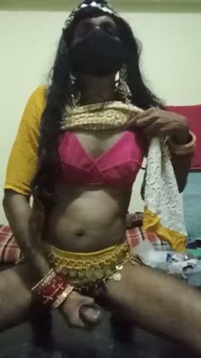 Hot indian shemale pornstar cumming