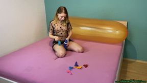 nude handpump2popping six balloons