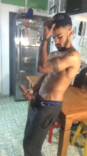 A Jack off before to bake the bread