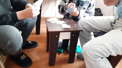 The first person to win at cards gets their pussy licked first (take turns with cunnilingus) - Lesbian_illusion