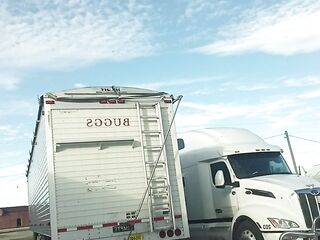 BOUT TO BANG THIS MARRIED WOMAN INSIDE MY SEMI TRUCK!!!
