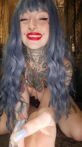 Mistress in Latex Owns Pathetic Slave